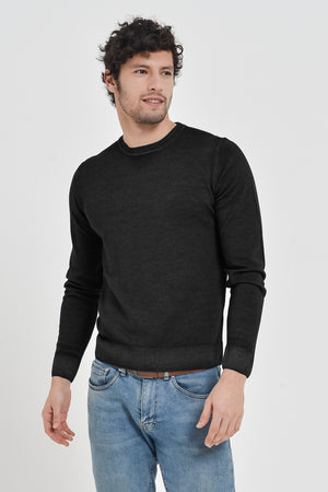 Gills Extra Fine Merino Crewneck Sweater - Basalt
