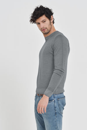 Gills Extra Fine Merino Crewneck Sweater - Granite