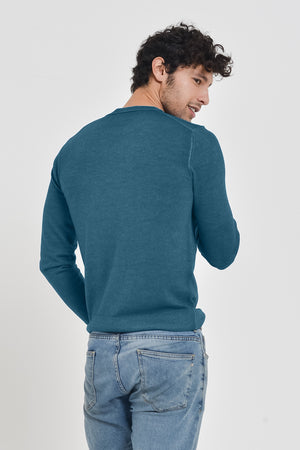 Gills Extra Fine Merino Crewneck Sweater - Overcast