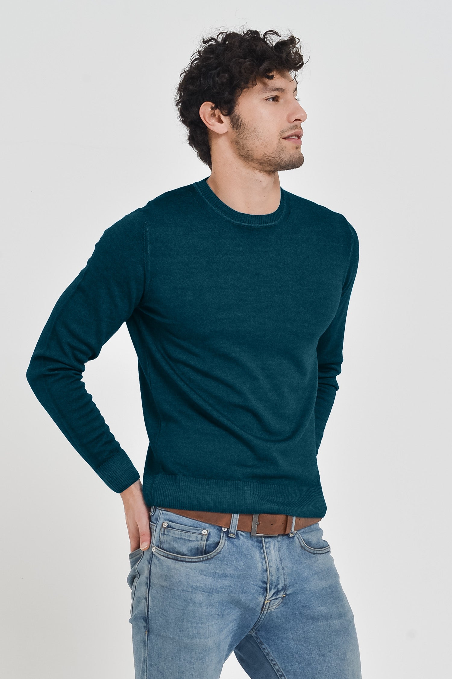 Gills Extra Fine Merino Crewneck Sweater - Hurricane