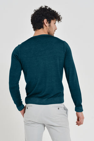 Wick - Extrafine Merino Wool V-Neck Sweater - Hurricane