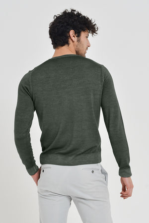Wick - Extrafine Merino Wool V-Neck Sweater - Moss