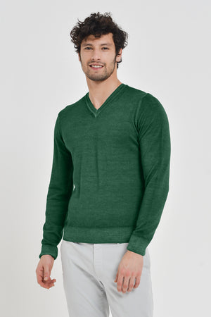 Wick - Extrafine Merino Wool V-Neck Sweater - Bottiglia