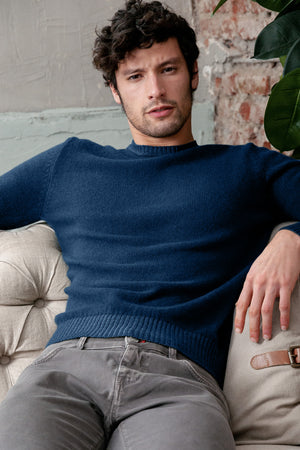 Holden - Navy