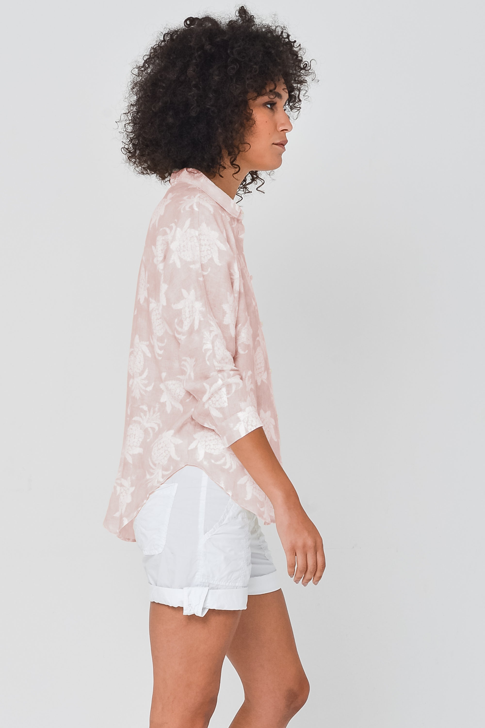 Ollie Blouse in Pineapple Print Linen - Bali