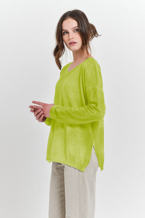 Echt Lime - Double-V Jumper