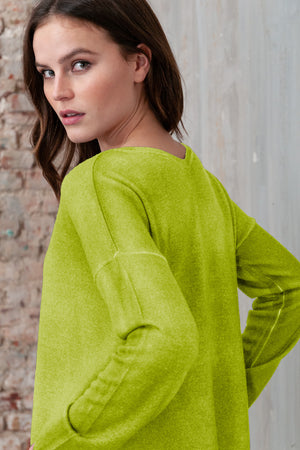 Echt Lime - Double-V Jumper