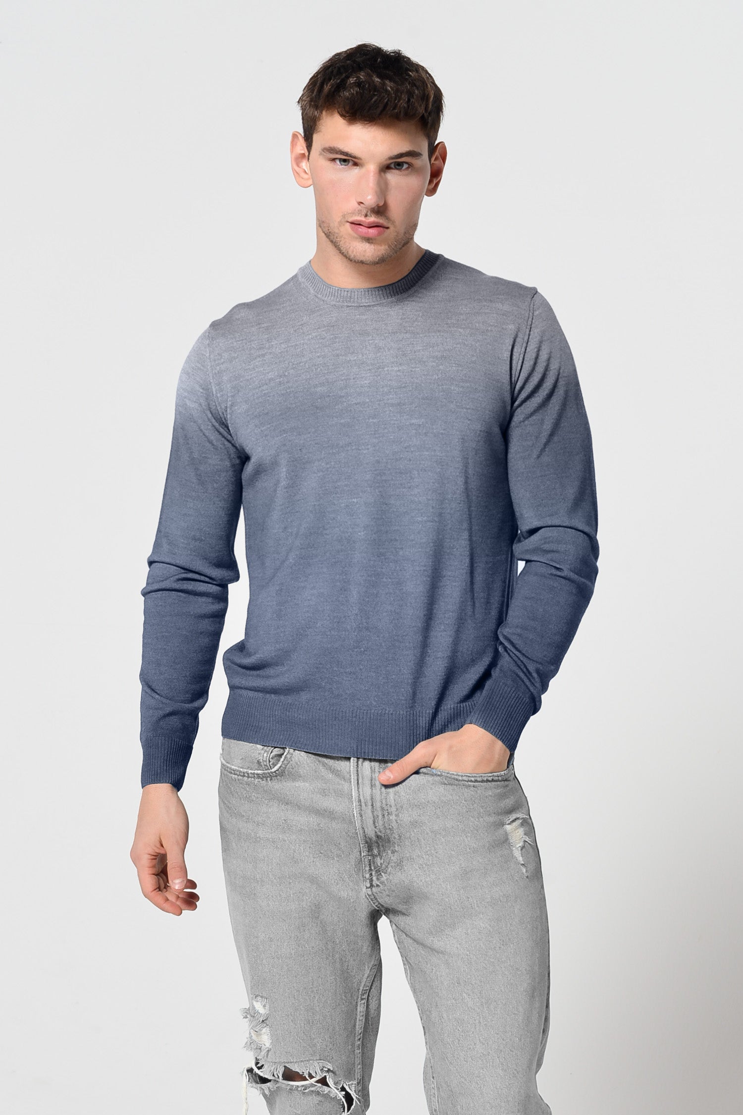 Gills Gradient Sweater - Navy