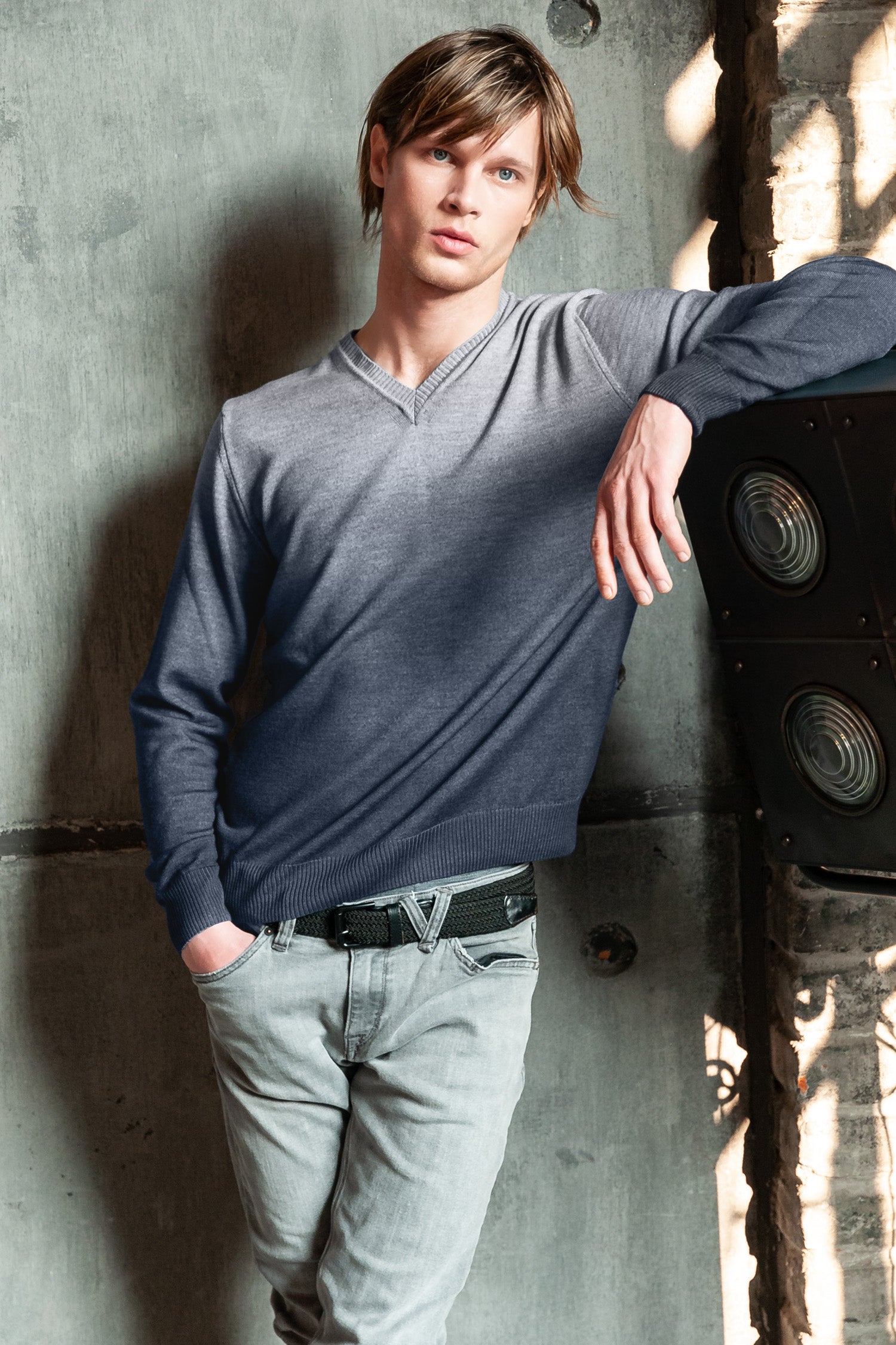 Wick Gradient Sweater - Navy