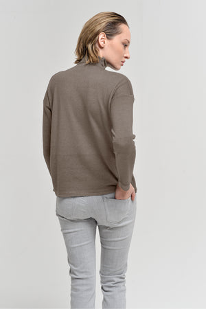 Dess Sweater - Breakers