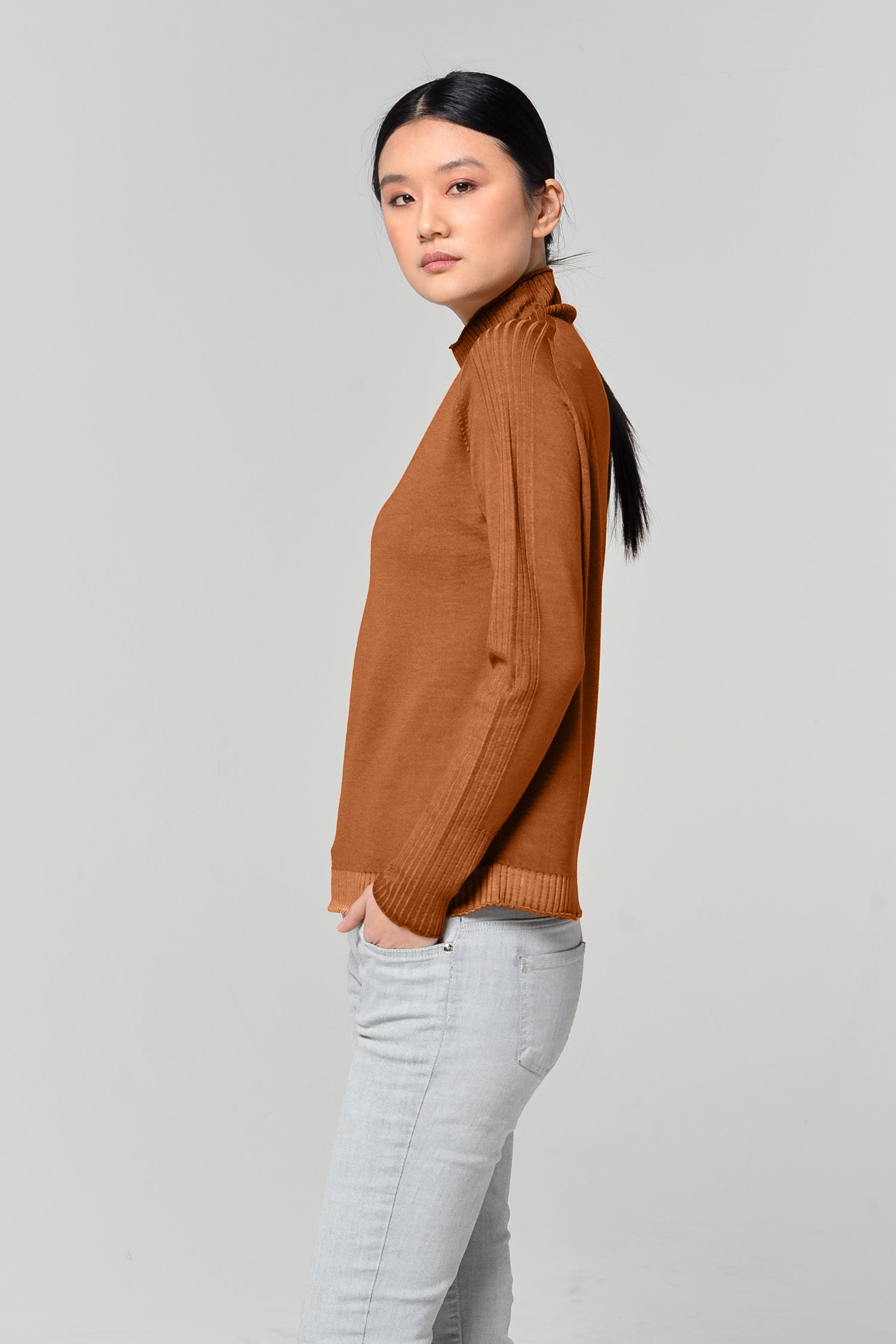 Holm Sweater - Caramel