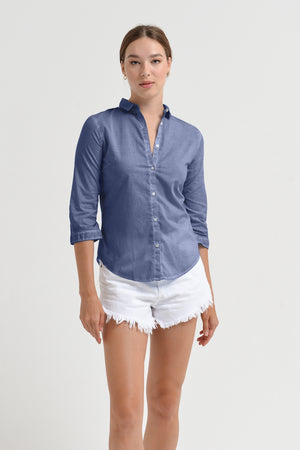 Valerie - Women's Shirt in Cotton Voile - Whale