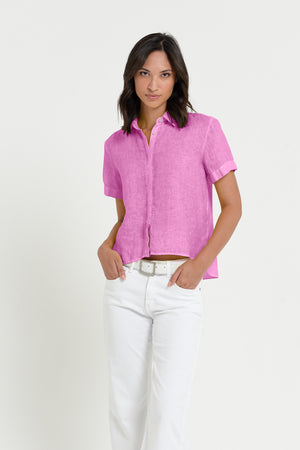 Sunray - Women's Cropped Shirt in Linen - Candy