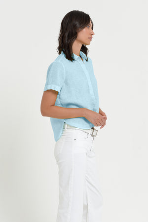 Sunray - Women's Cropped Shirt in Linen - Bora Bora