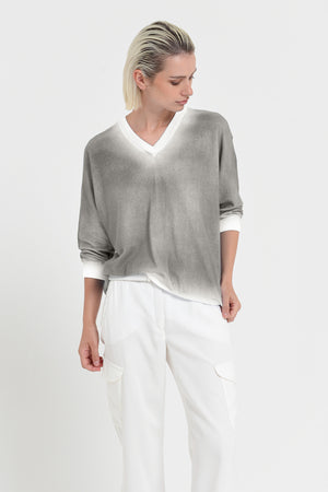 Anna V-Neck Knit in Spray Art - Dolphin