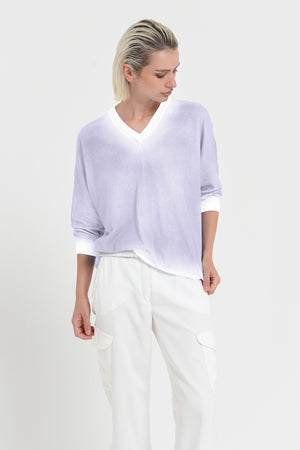 Anna V-Neck Knit in Spray Art - Lilac