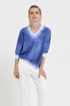 Anna V-Neck Knit in Spray Art - Pacific