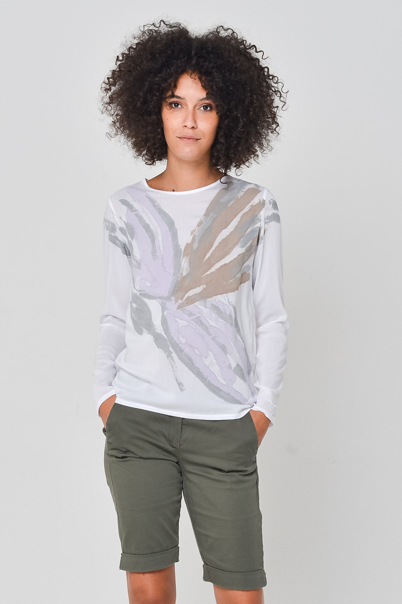 Butterfly Art Layback T-Shirt in Mauve