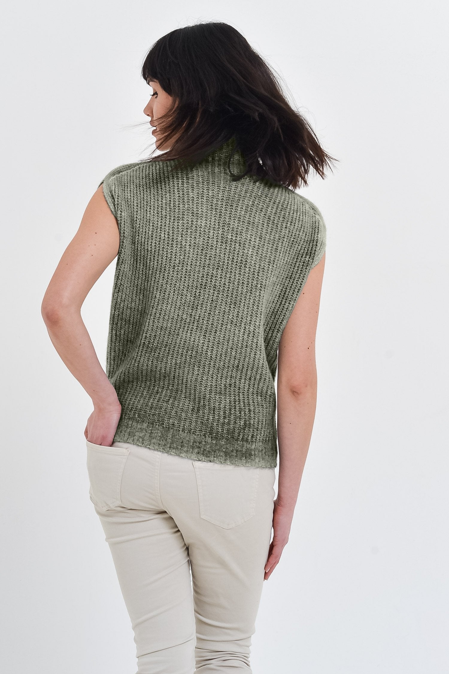 Cahir Sage - Alpaca Sleeveless Pull - Sweaters