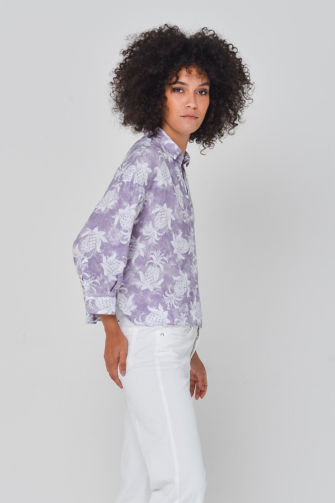 Crop Shirt in Pineapple Print Linen Mauve - Shirts