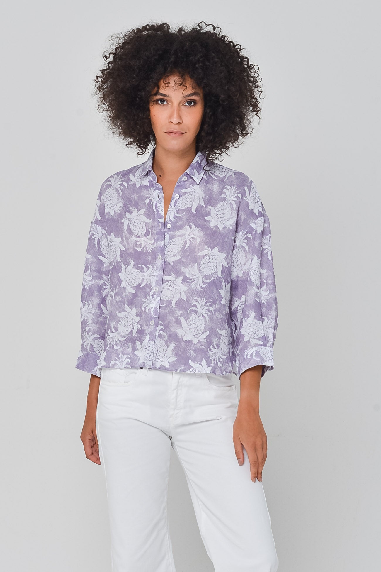 Crop Shirt in Pineapple Print Linen Mauve - Shirts