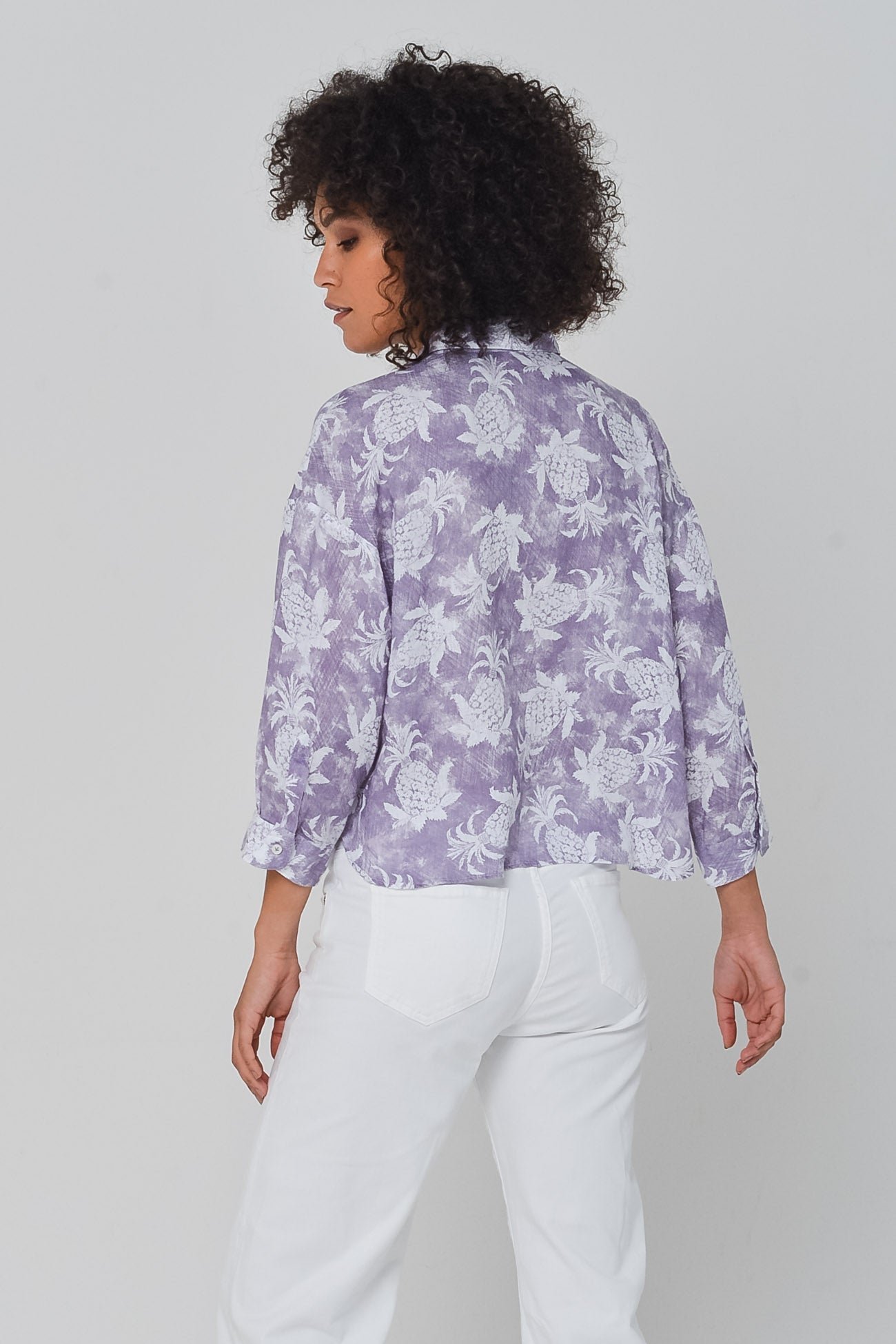 Crop Shirt in Pineapple Print Linen Mauve - Shirts