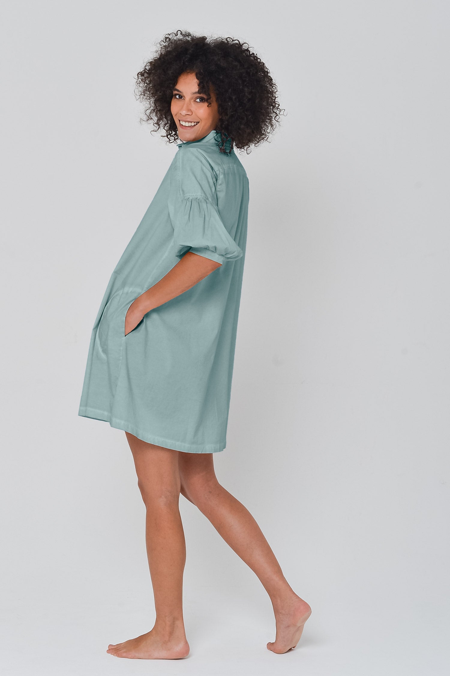 Day Off Poplin Shirtdress in Shark