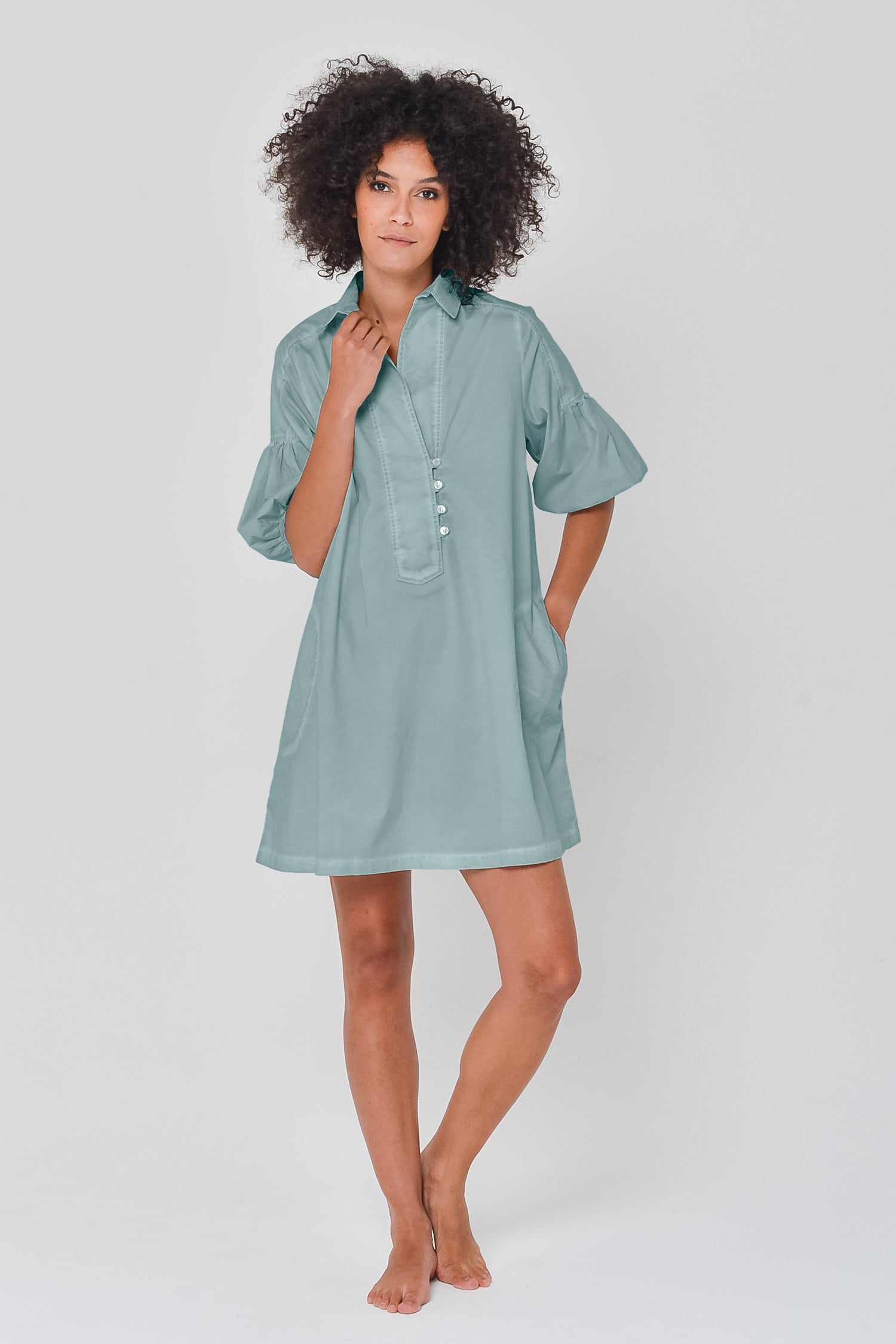 Day Off Poplin Shirtdress in Shark