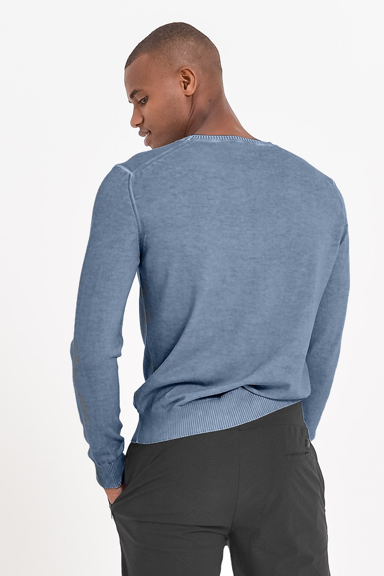 Lightweight Textured Crew Neck Sweater - Jeans - Sweaters