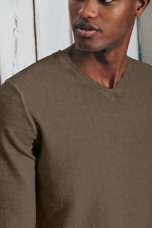 Micro Waffle V-Neck Sweater - Cocco - Sweaters