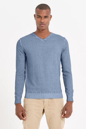 Micro Waffle V-Neck Sweater - Jeans - Sweaters