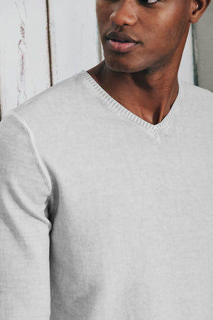 Micro Waffle V-Neck Sweater - Marmo - Sweaters