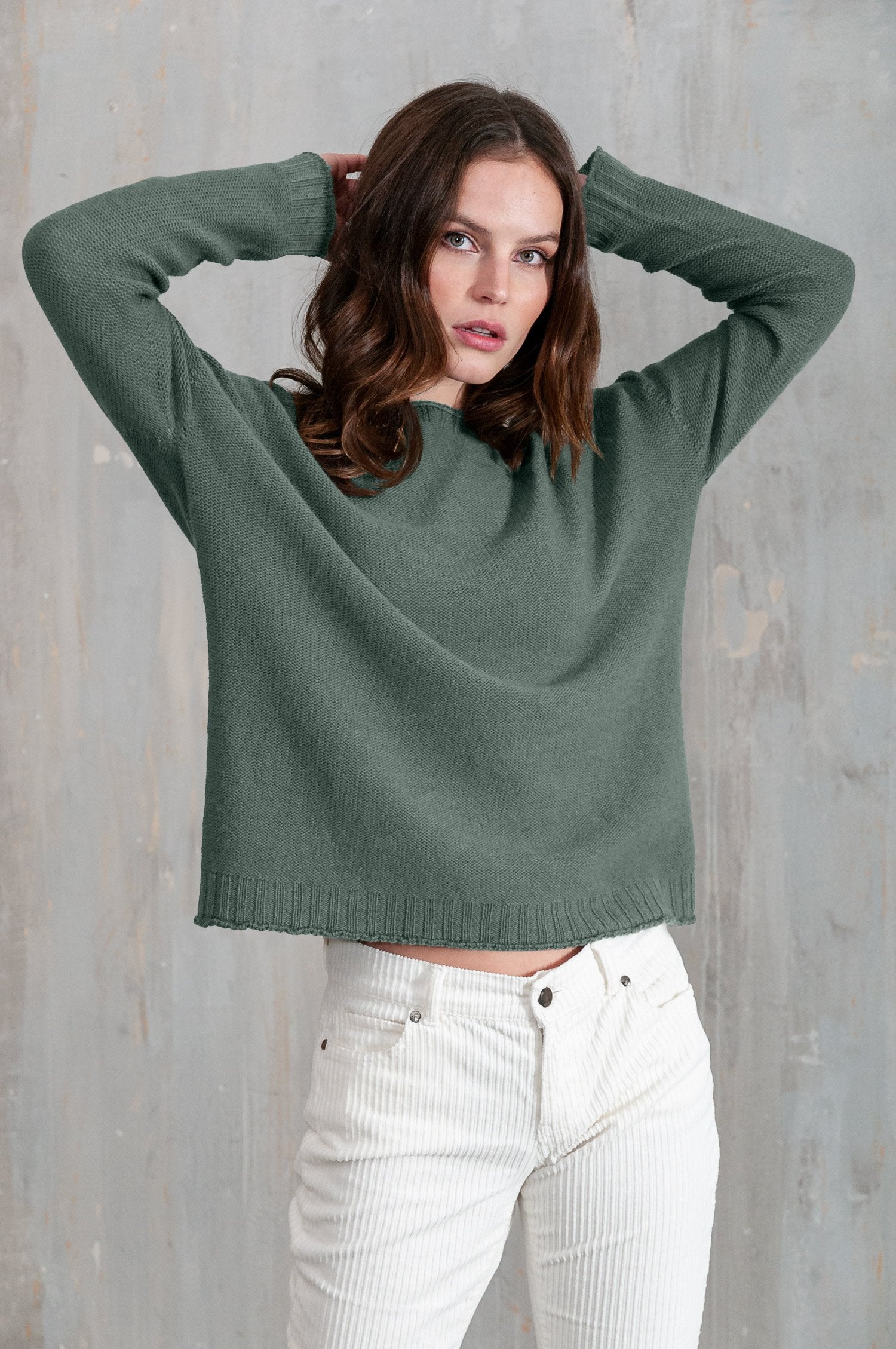 Mosshill Sage - Loose Fit Crew Sweater - Sweaters