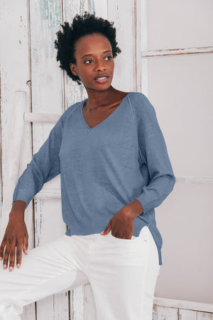 V-Neck Cotton Jumper - Jeans - Sweaters