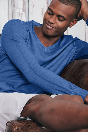 V-Neck Cotton Sweater - Oceano - Sweaters