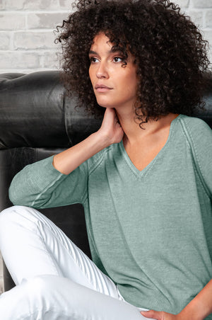 Solitaire V Knit in Shark - Sweaters