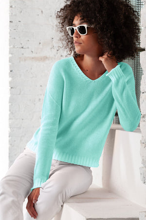 Spray Art Cogo V Knit in Water - Sweaters