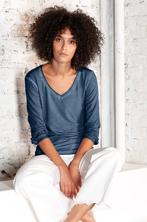 Sweet Heart Tee in Jeans - T-Shirt